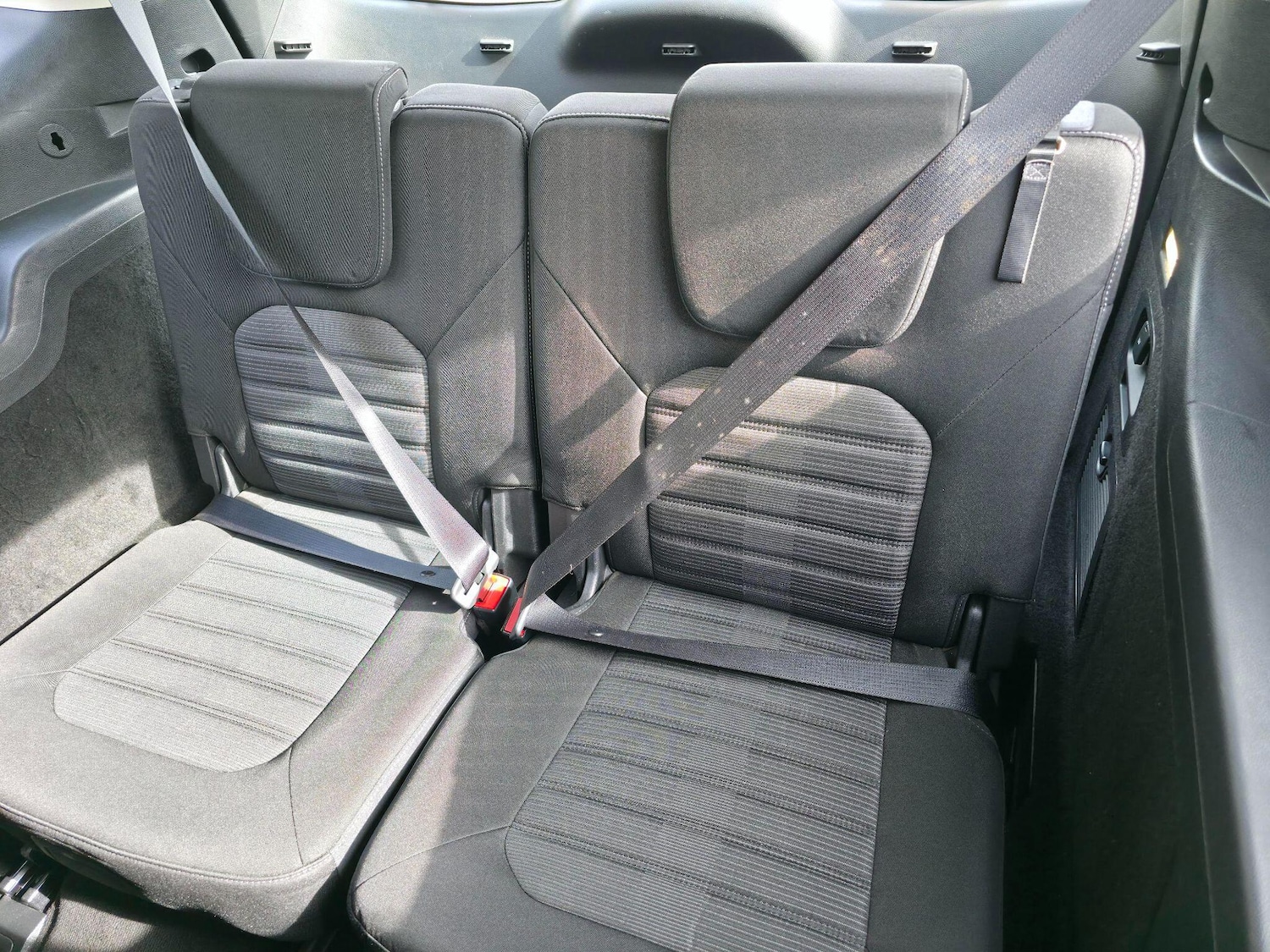 Used Ford Galaxy 2017 for sale - 75964748: Photo 30