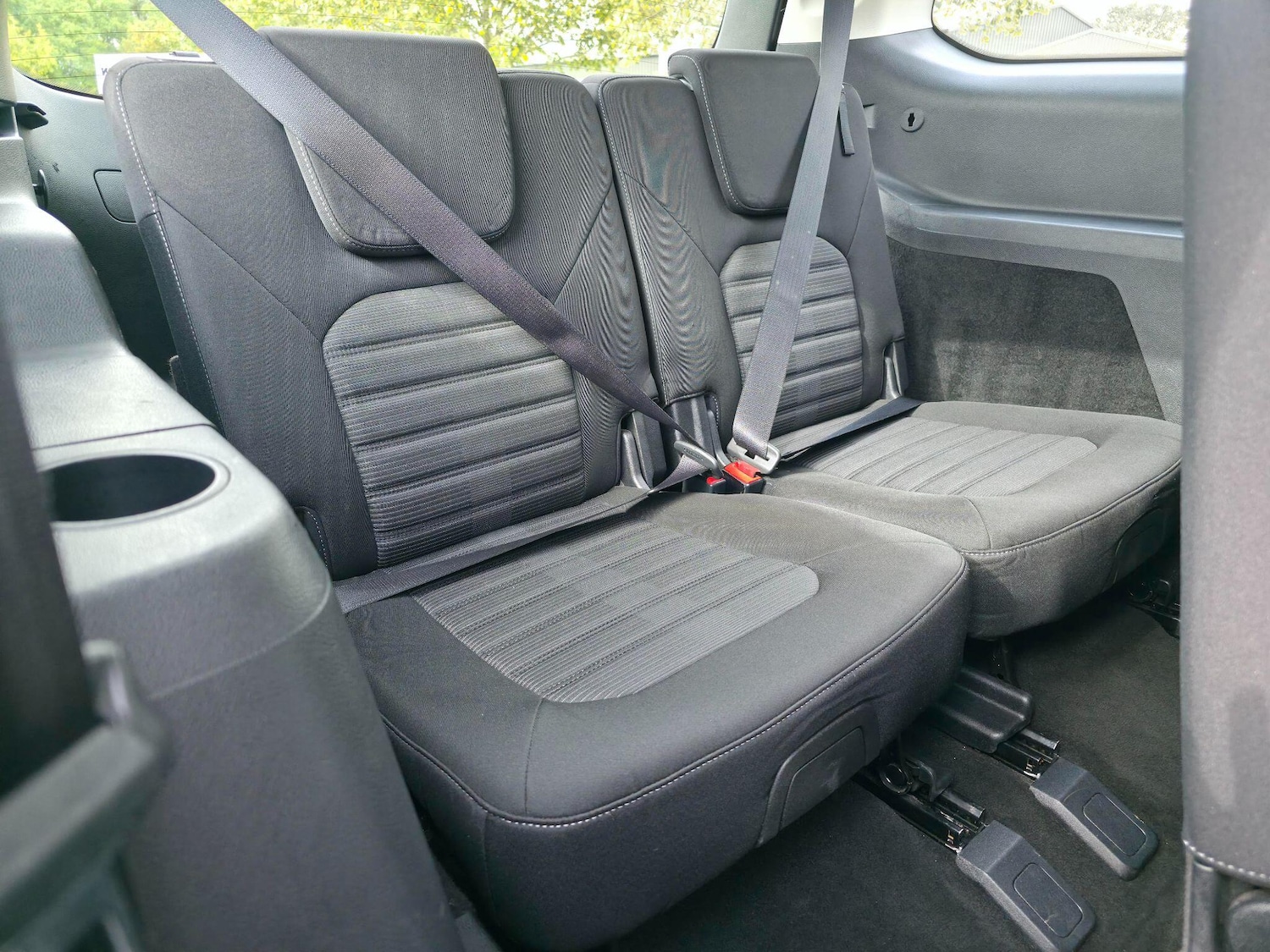 Used Ford Galaxy 2017 for sale - 75964748: Photo 31