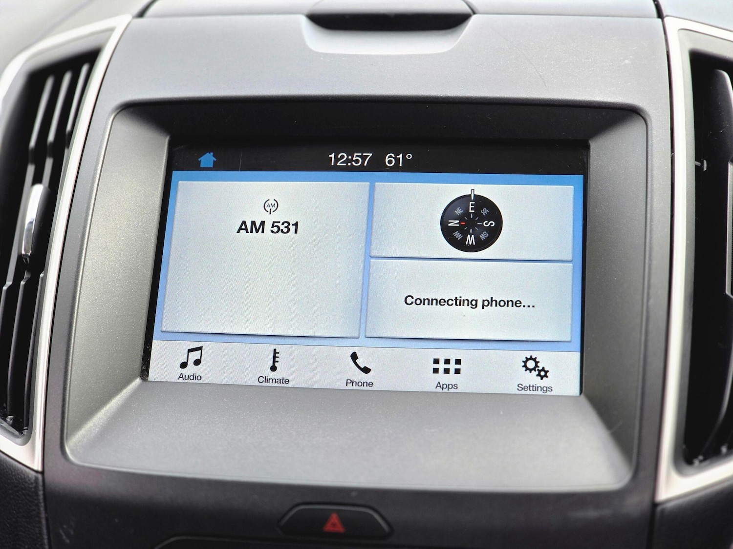 Used Ford Galaxy 2017 for sale - 75964748: Photo 34