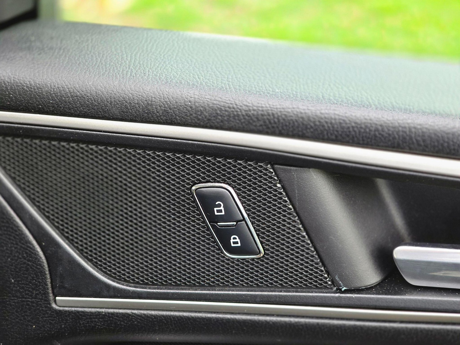 Used Ford Galaxy 2017 for sale - 75964748: Photo 37