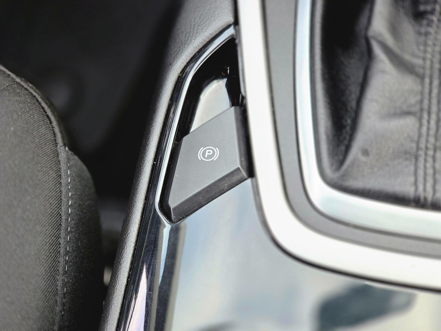 Used Ford Galaxy 2017 for sale - 75964748: Photo 42