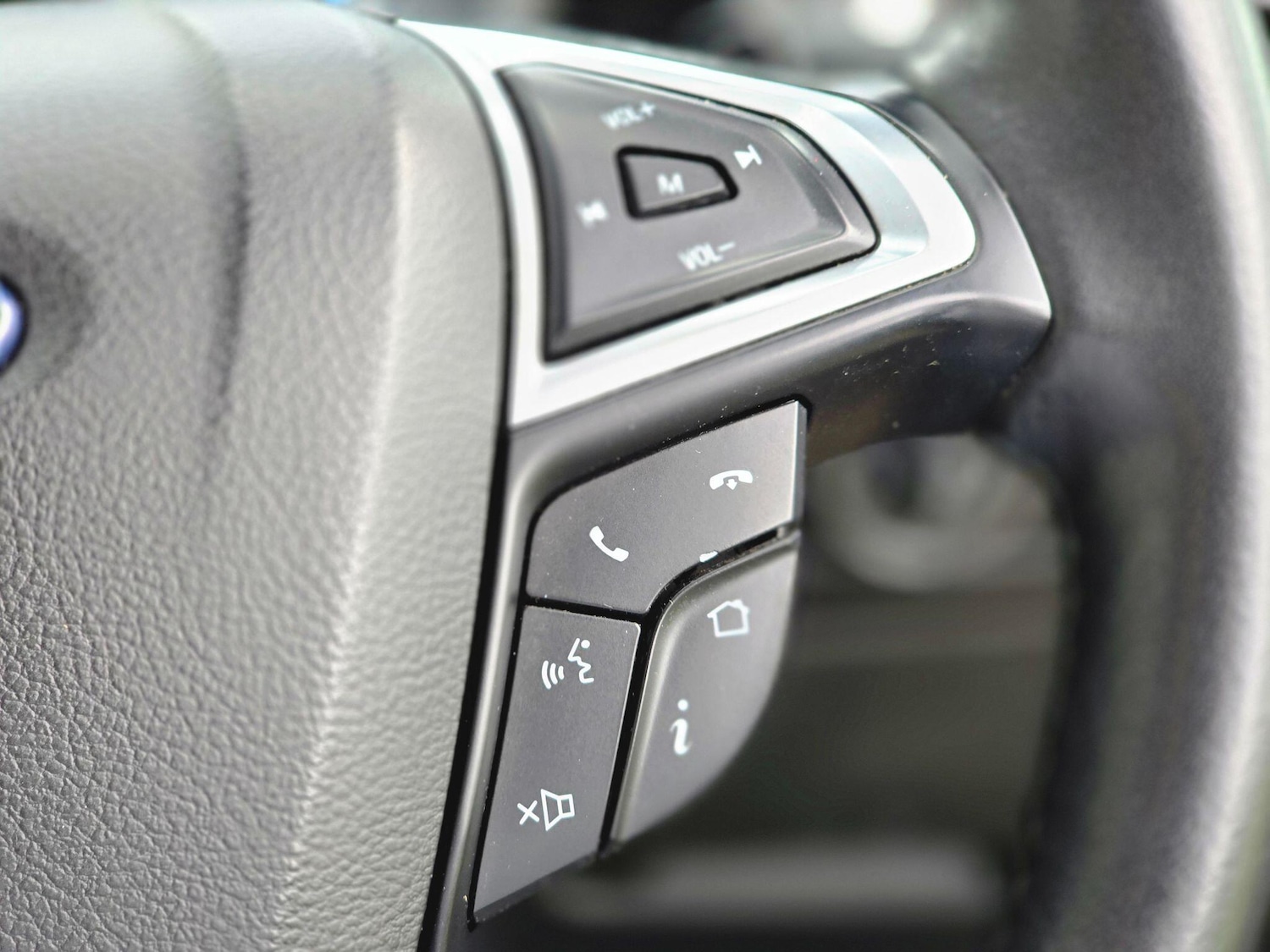 Used Ford Galaxy 2017 for sale - 75964748: Photo 44