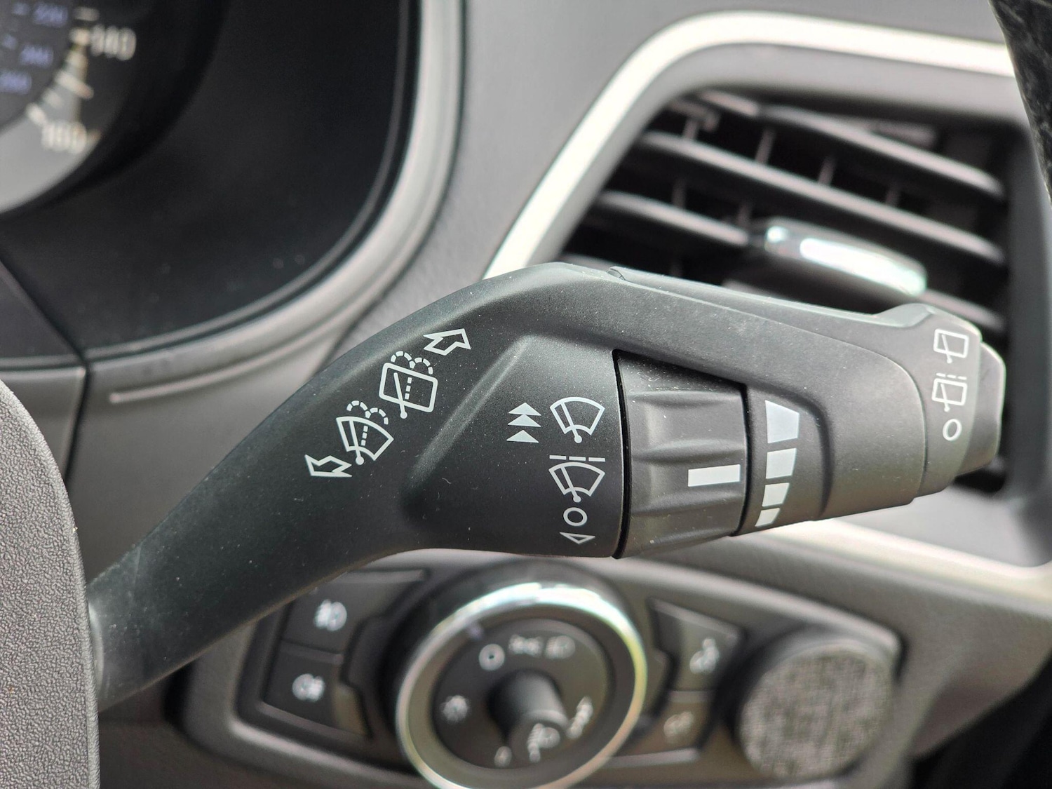 Used Ford Galaxy 2017 for sale - 75964748: Photo 46