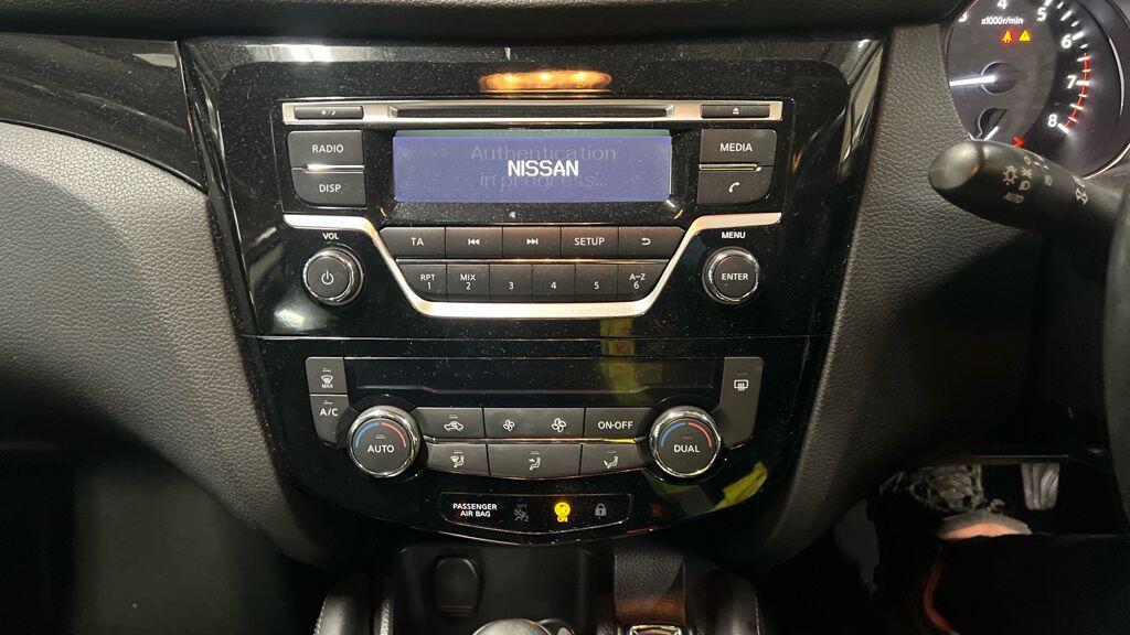 Used Nissan Qashqai 2016 for sale - 77331637: Photo 11