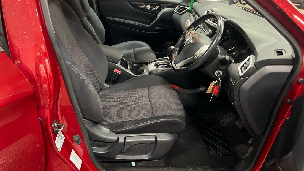 Used Nissan Qashqai 2016 for sale - 77331637: Photo 9