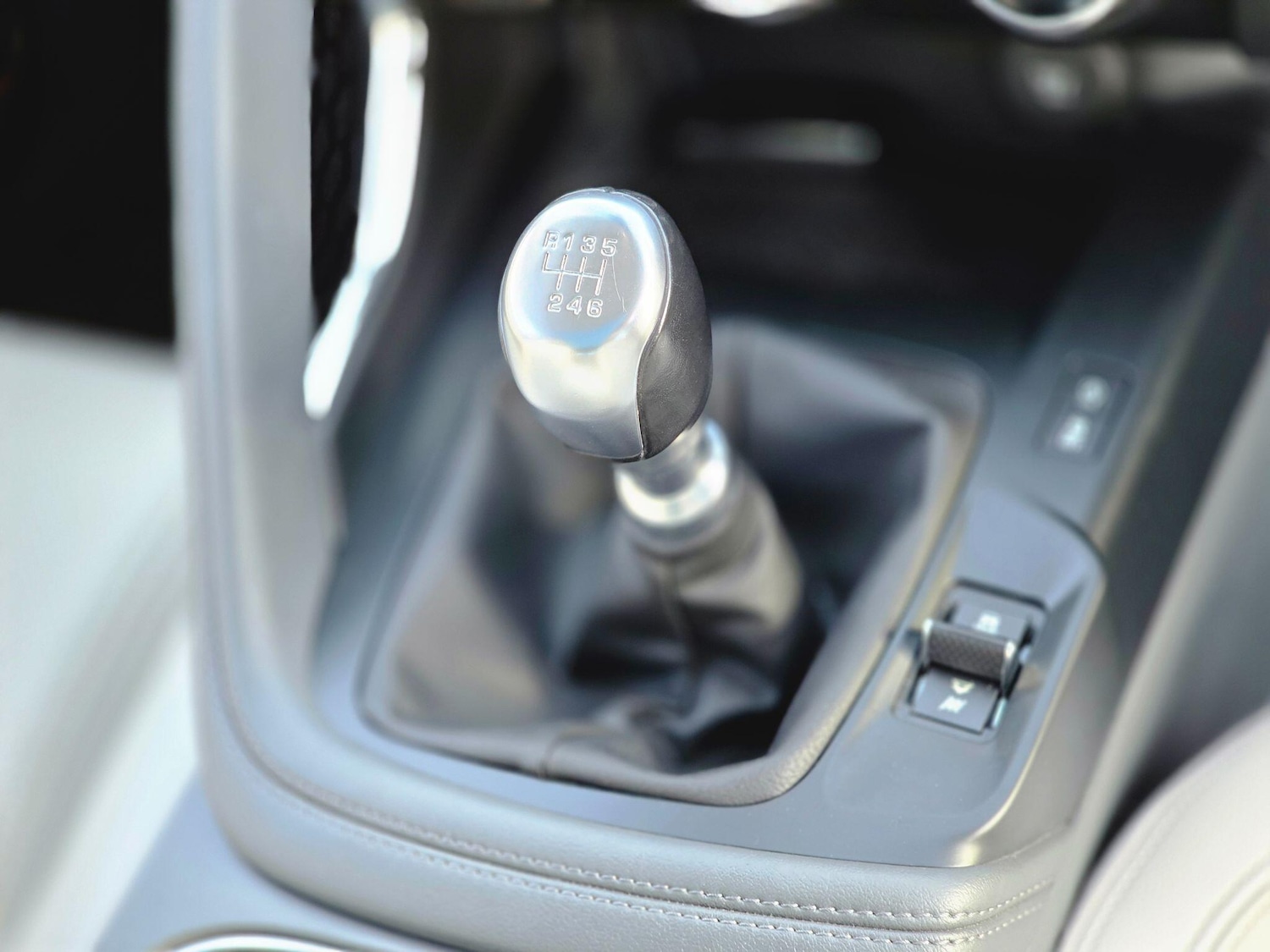 Used Jaguar E-Pace 2018 for sale - 77267422: Photo 35