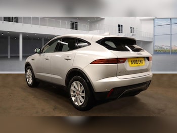 Used Jaguar E-Pace 2018 for sale - 77267422: Photo