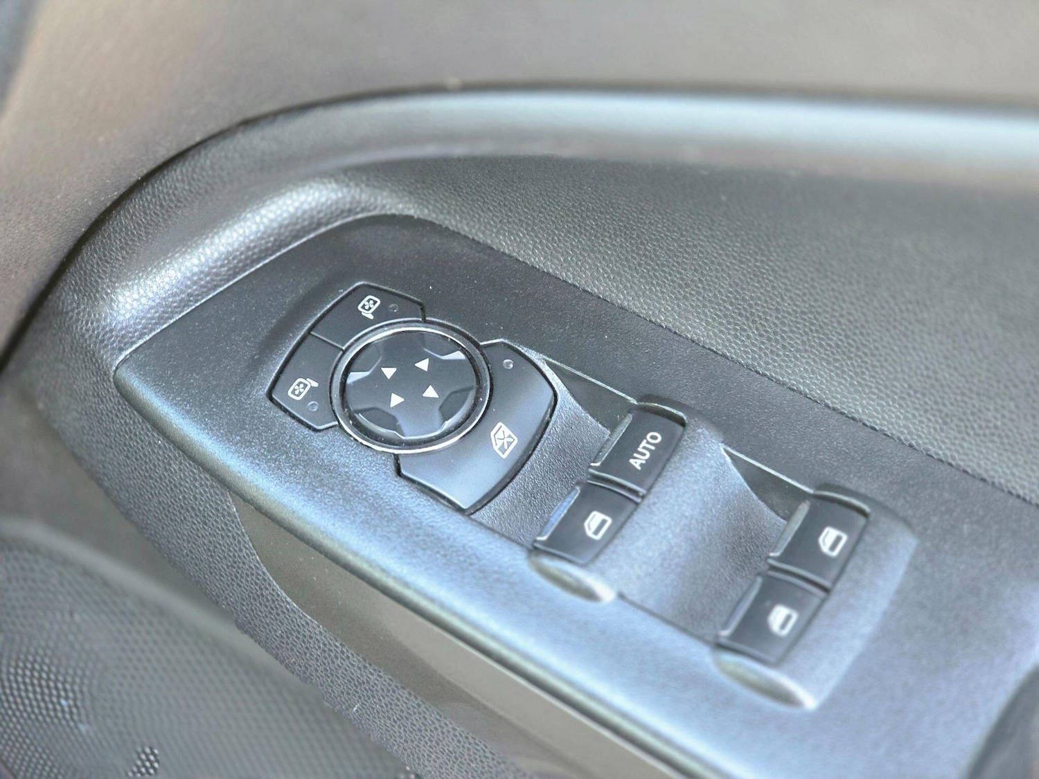 Used Ford Ecosport for sale - 76608545: Photo 31