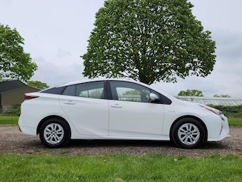 Used Toyota Prius 2018 for sale - 75600152: Photo