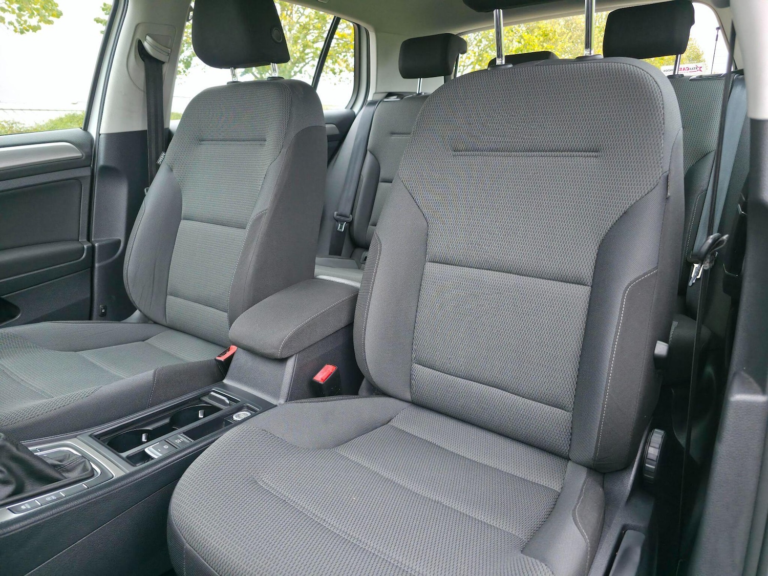 Used Volkswagen Golf 2014 for sale - 76380535: Photo 30