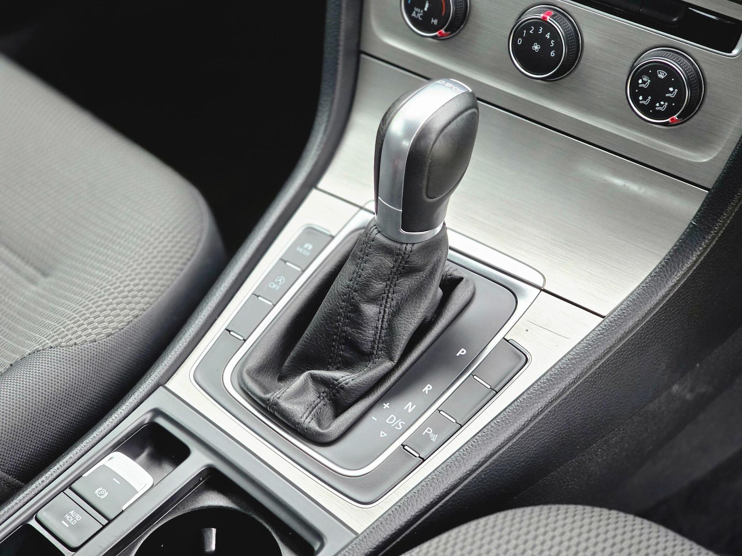 Used Volkswagen Golf 2014 for sale - 76380535: Photo 34