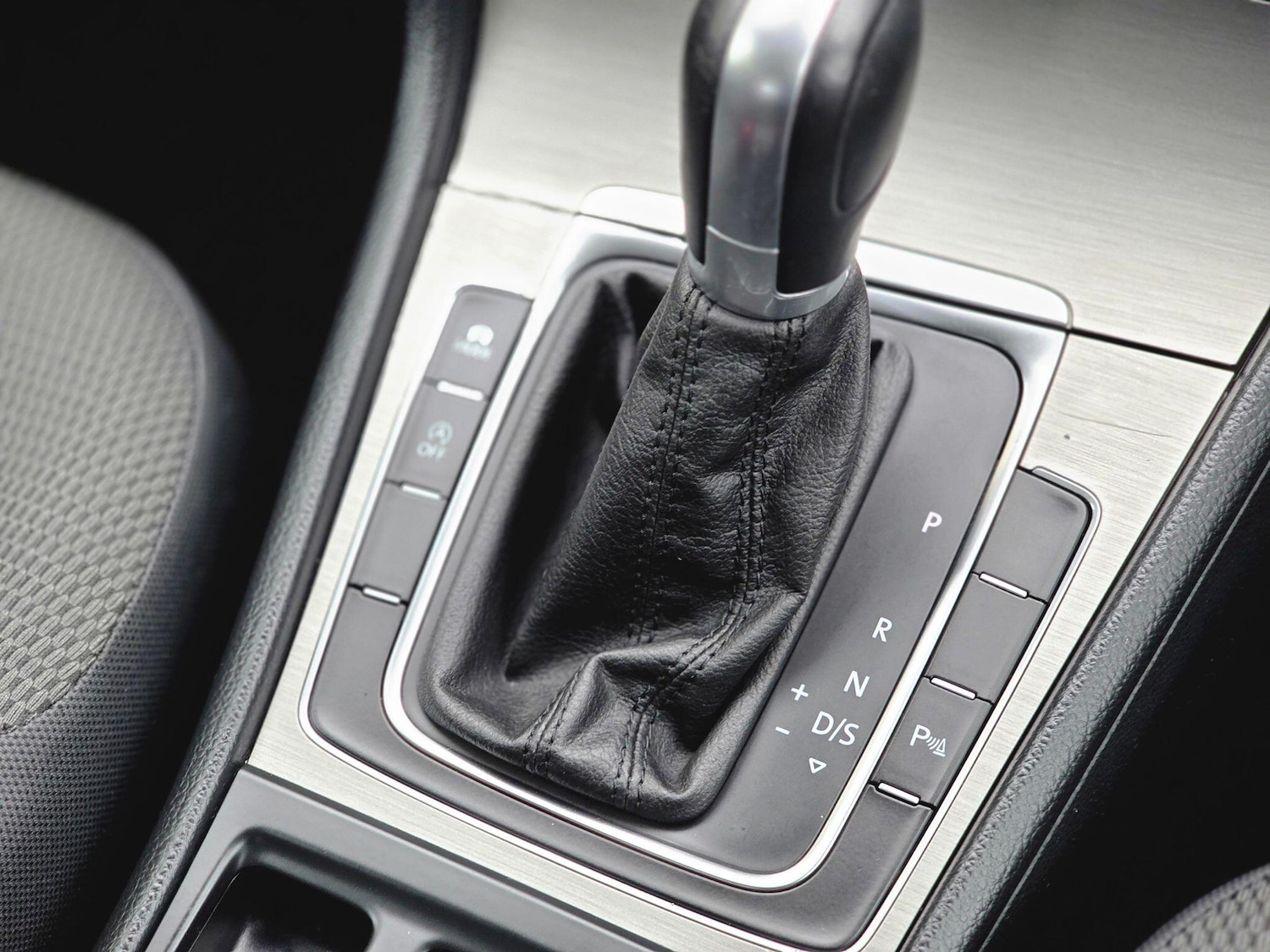 Used Volkswagen Golf 2014 for sale - 76380535: Photo 35