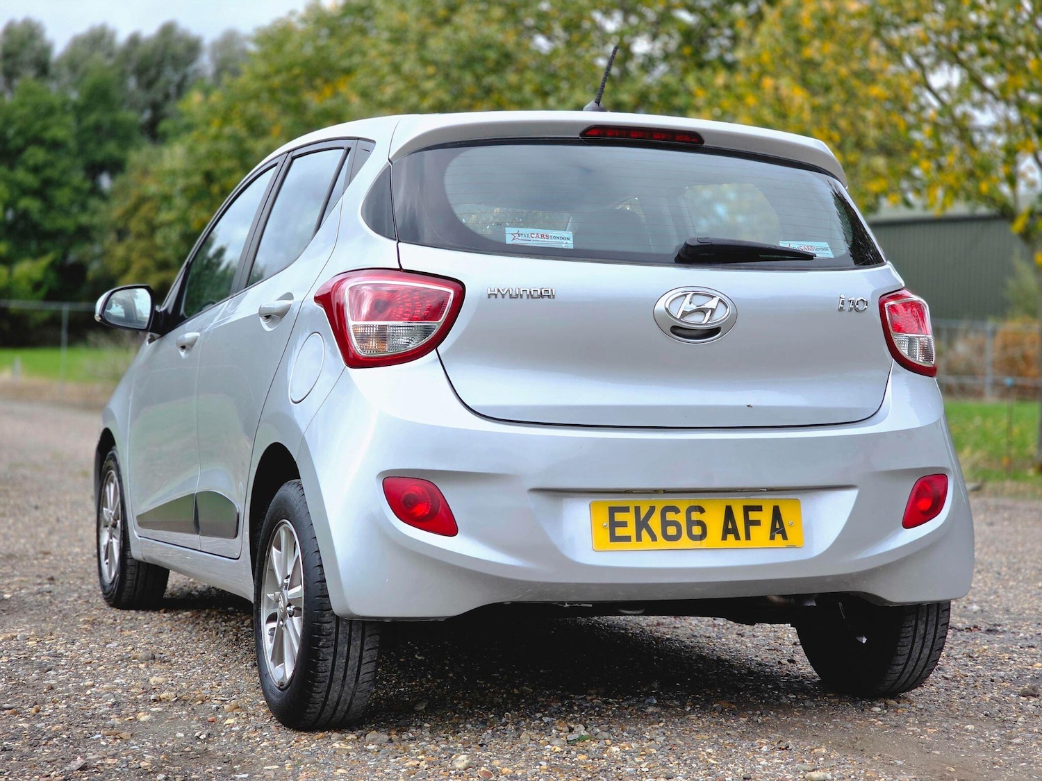 Used Hyundai i10 2016 for sale - 76988418: Photo 11