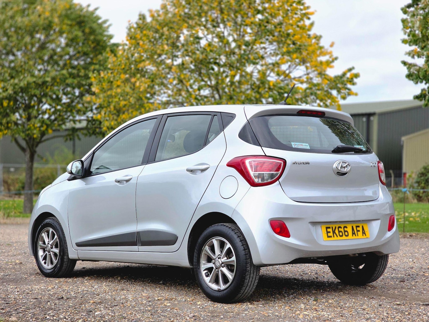 Used Hyundai i10 2016 for sale - 76988418: Photo 12