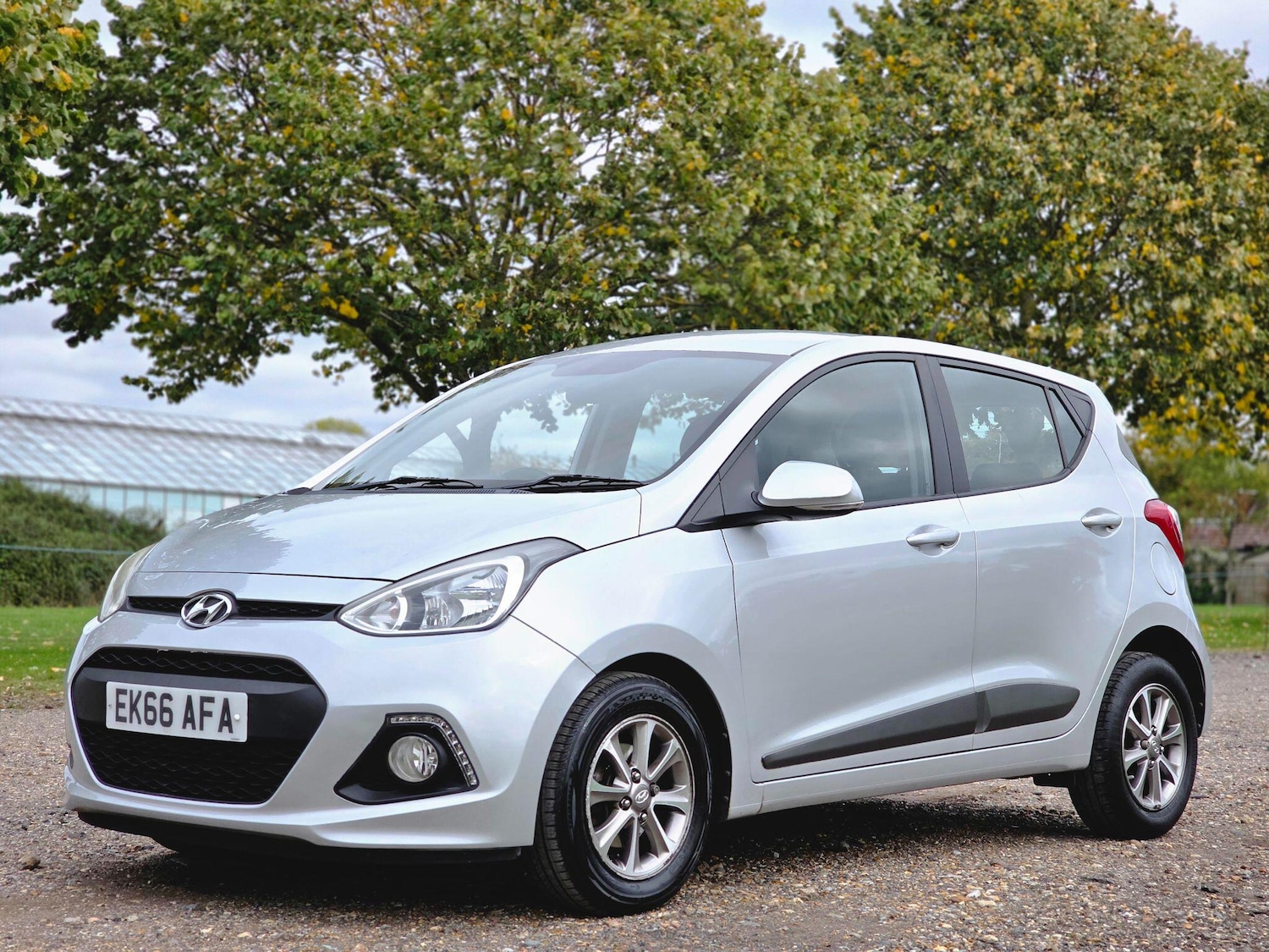 Used Hyundai i10 2016 for sale - 76988418: Photo 16