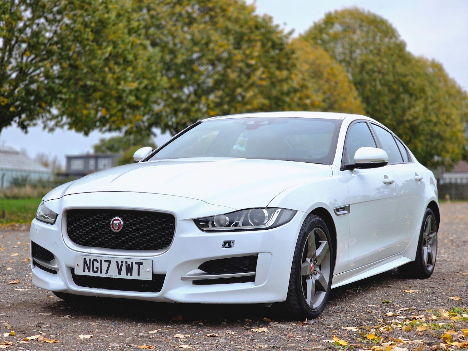 Used Jaguar XE 2017 for sale - 76632800: Photo 17