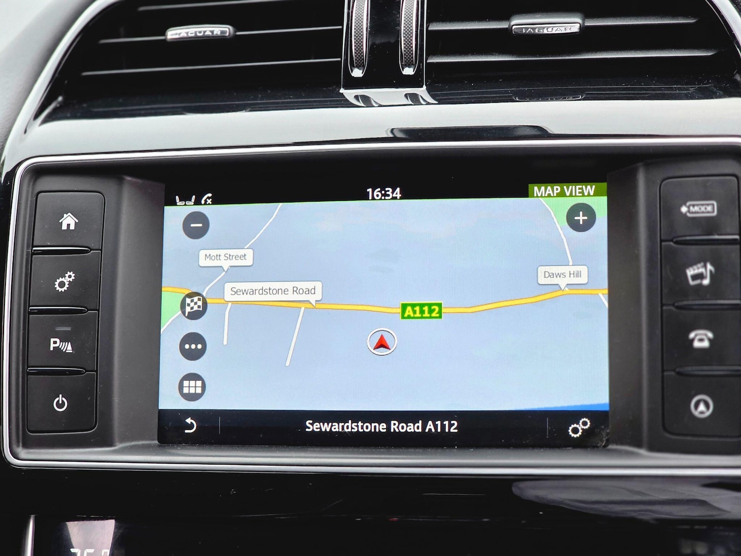 Used Jaguar XE 2017 for sale - 76632800: Photo 33