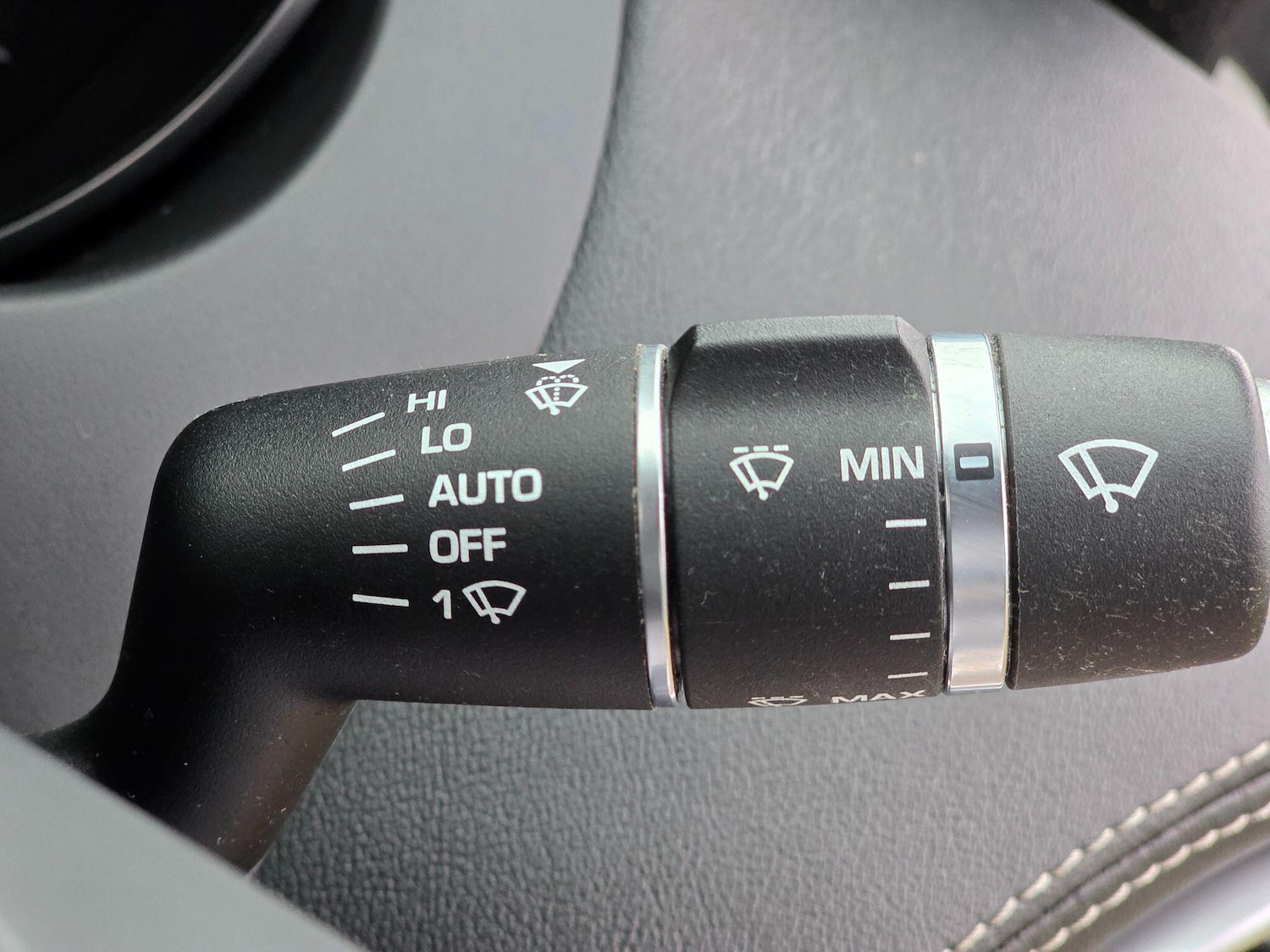 Used Jaguar XE 2017 for sale - 76632800: Photo 38