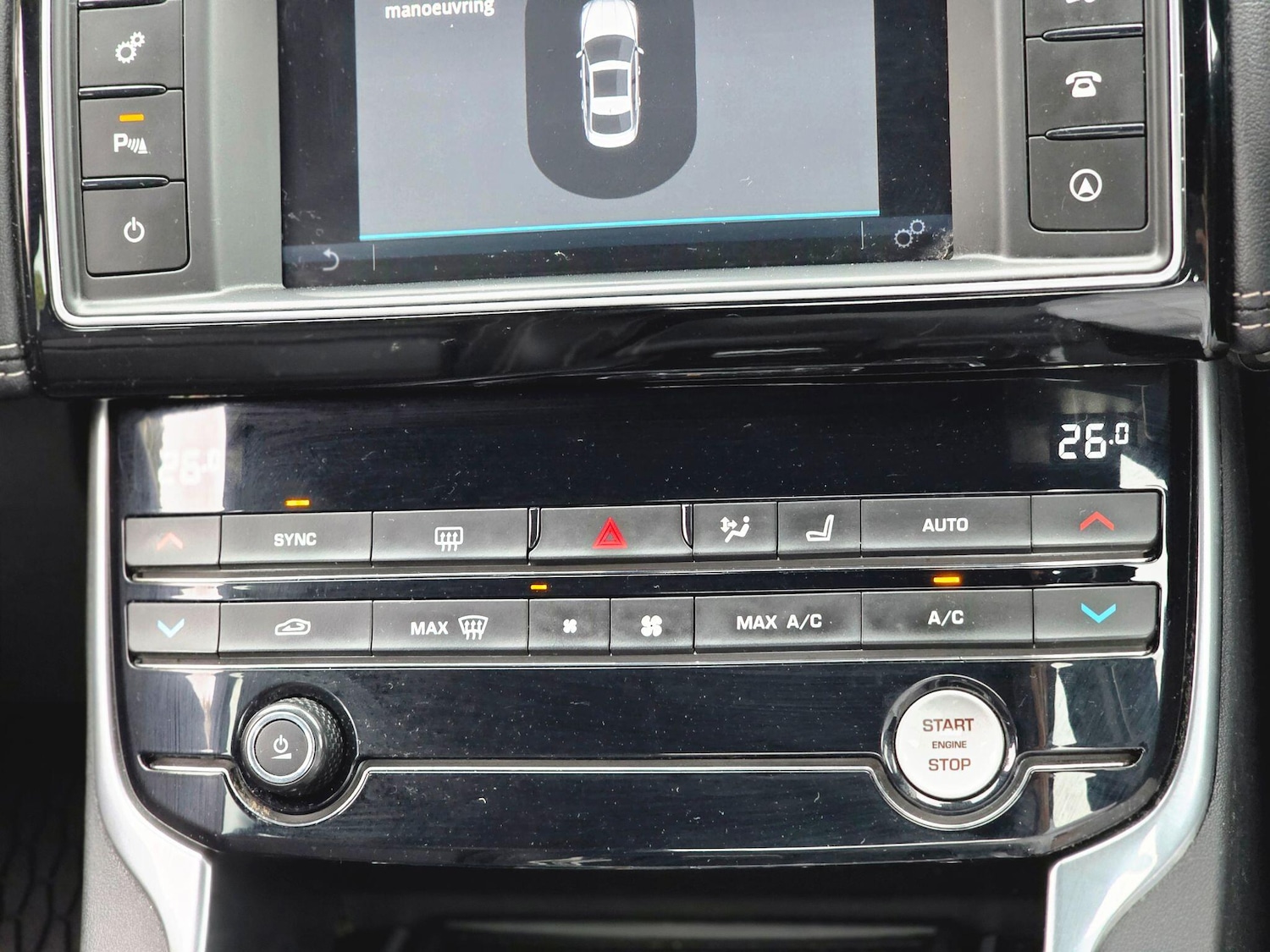 Used Jaguar XE 2017 for sale - 76632800: Photo 44