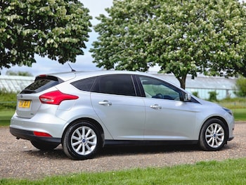 Used Ford Focus 2017 for sale - 78898582: Photo