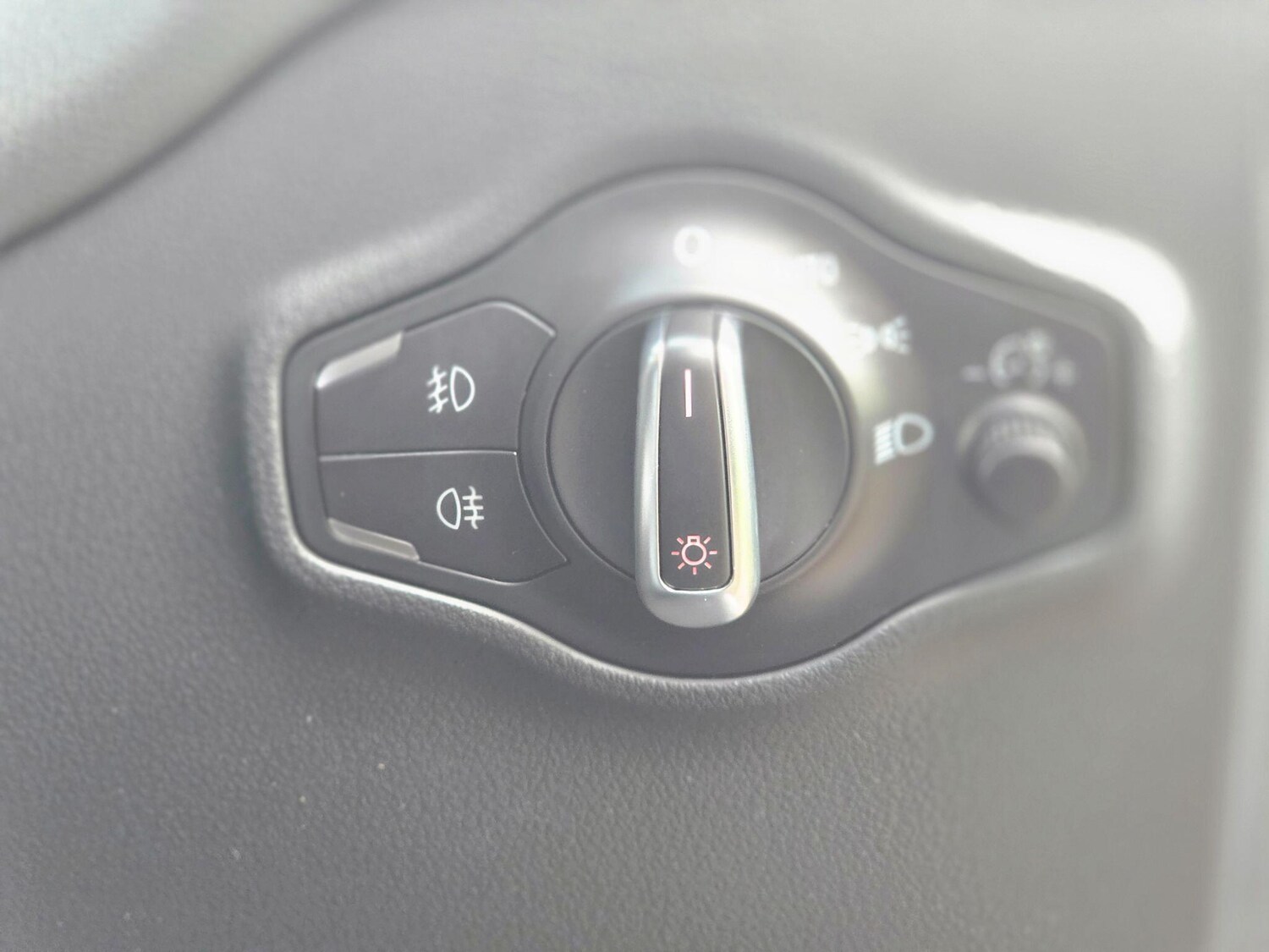 Used Audi Q5 2015 for sale - 77017104: Photo 43