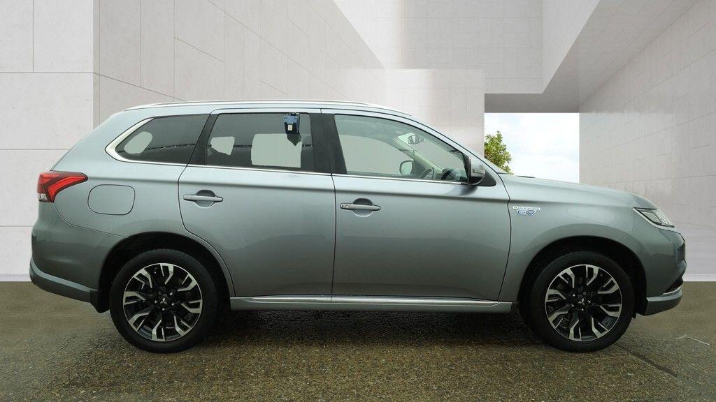 Used Mitsubishi Outlander 2018 for sale - 78185014: Photo 5