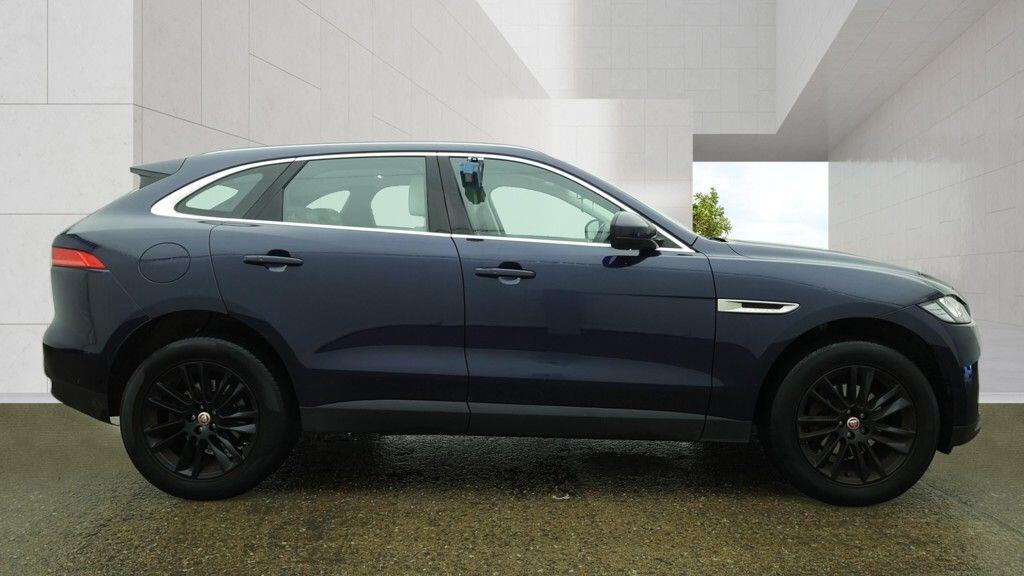 Used Jaguar F-Pace 2016 for sale - 78127504: Photo 5