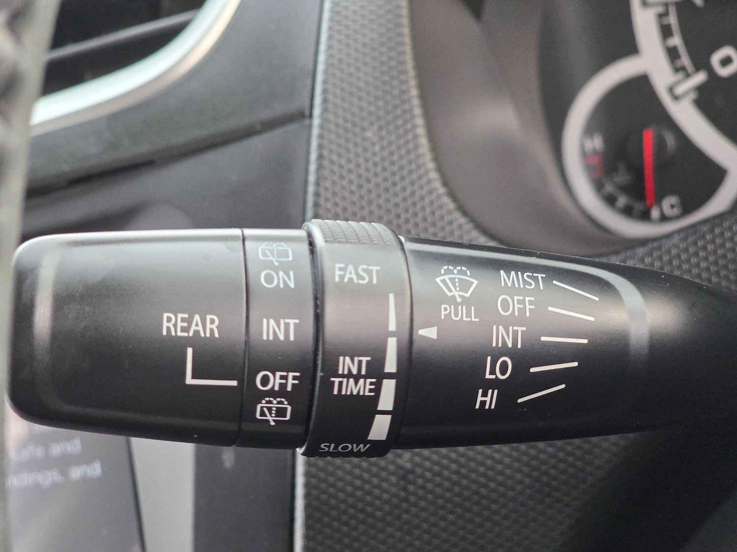 Used Suzuki Swift 2023 for sale - 76965010: Photo 35