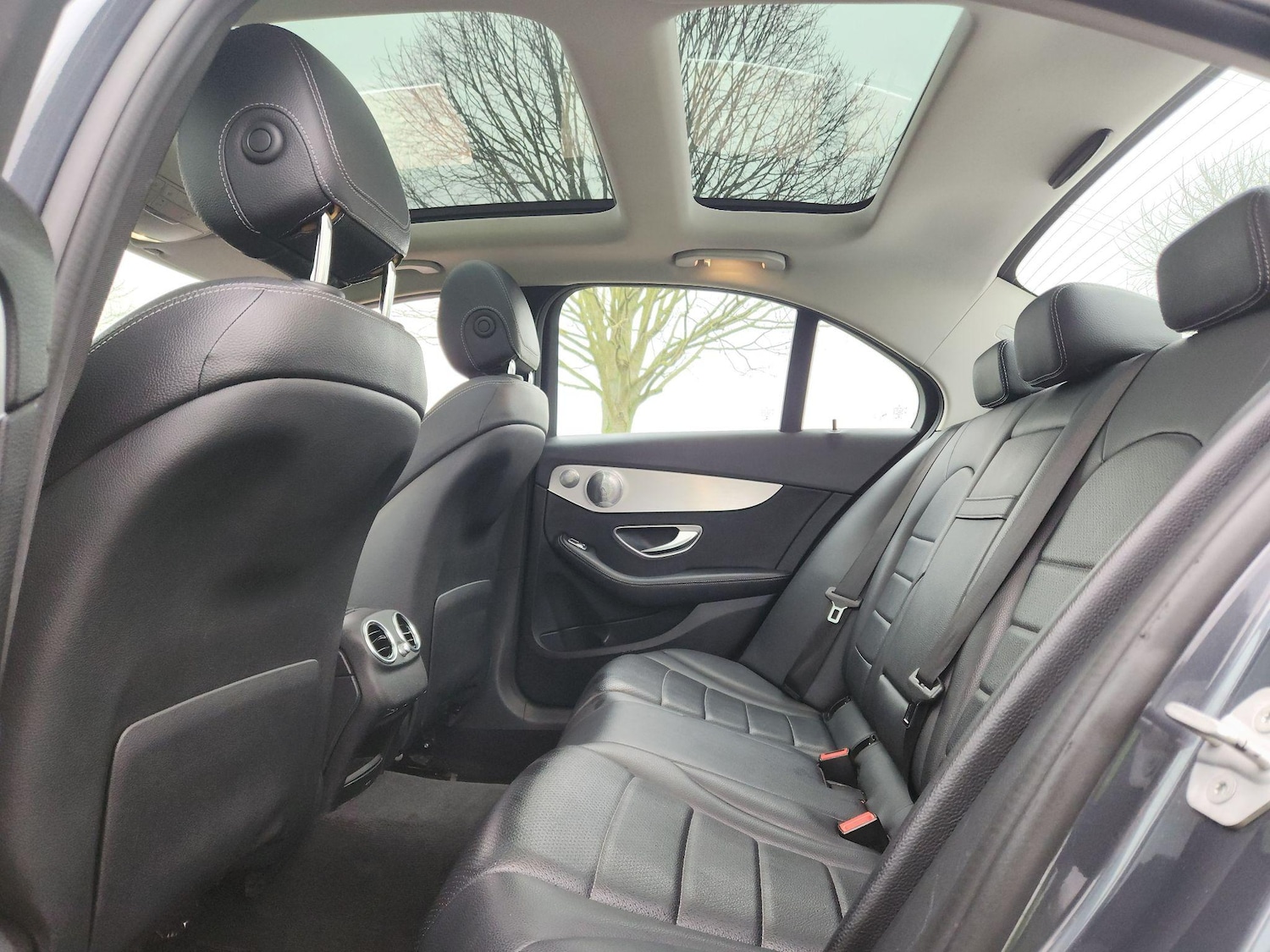 Used Mercedes-Benz C Class 2016 for sale - 77192032: Photo 17