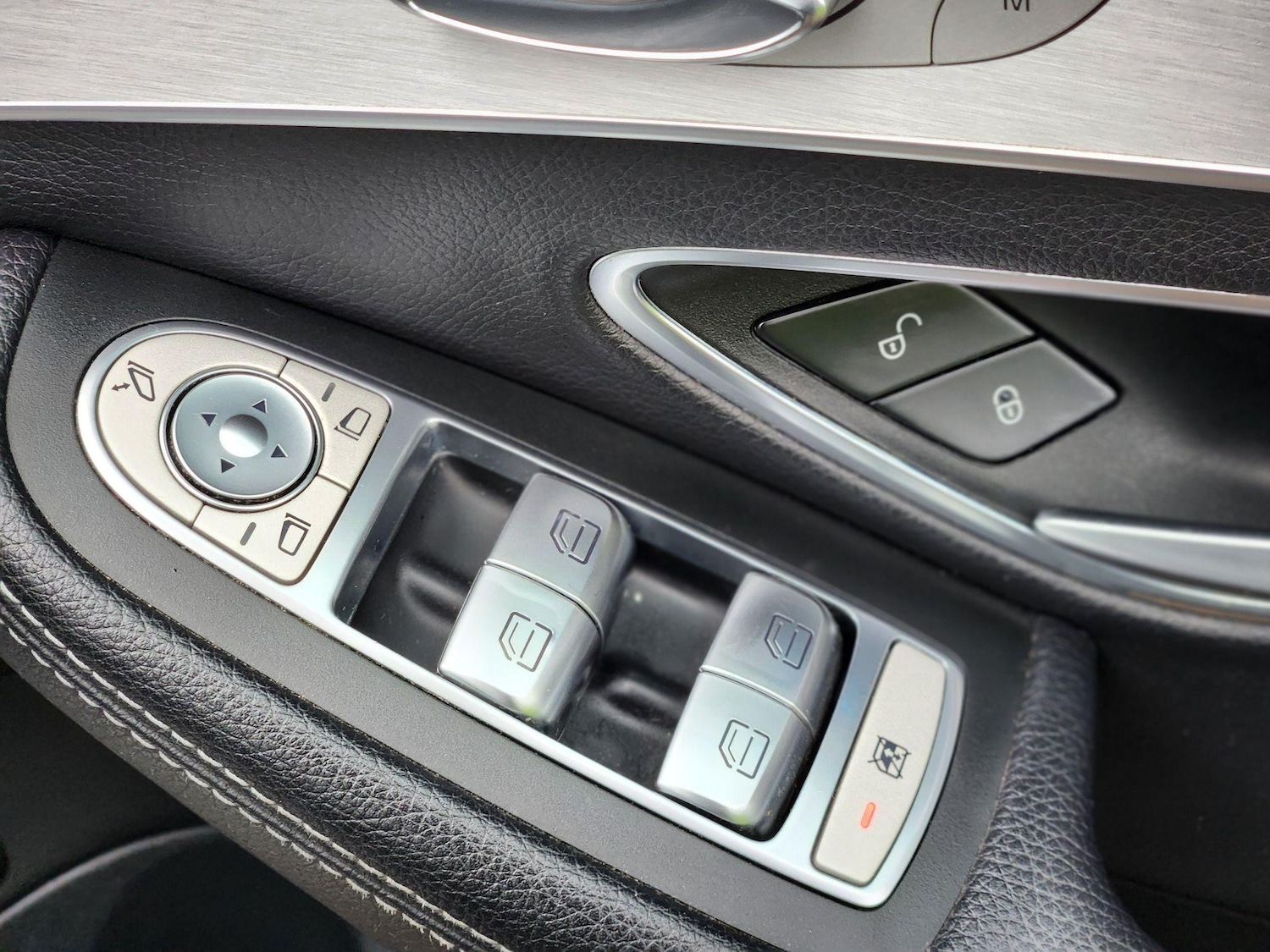 Used Mercedes-Benz C Class 2016 for sale - 77192032: Photo 25