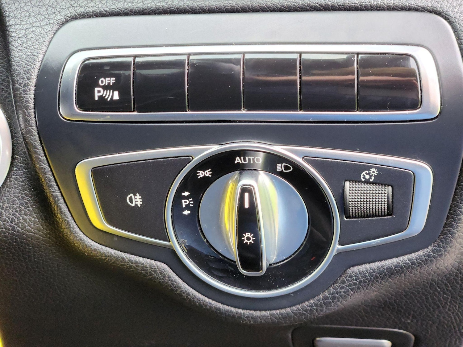 Used Mercedes-Benz C Class 2016 for sale - 77192032: Photo 27