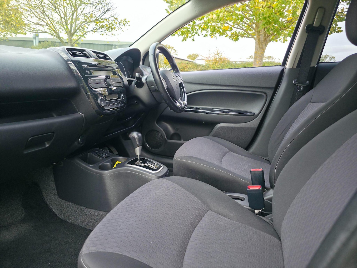 Used Mitsubishi Mirage 2017 for sale - 76188508: Photo 28