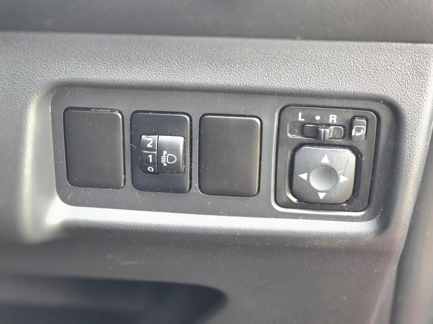 Used Mitsubishi Mirage 2017 for sale - 76188508: Photo 31