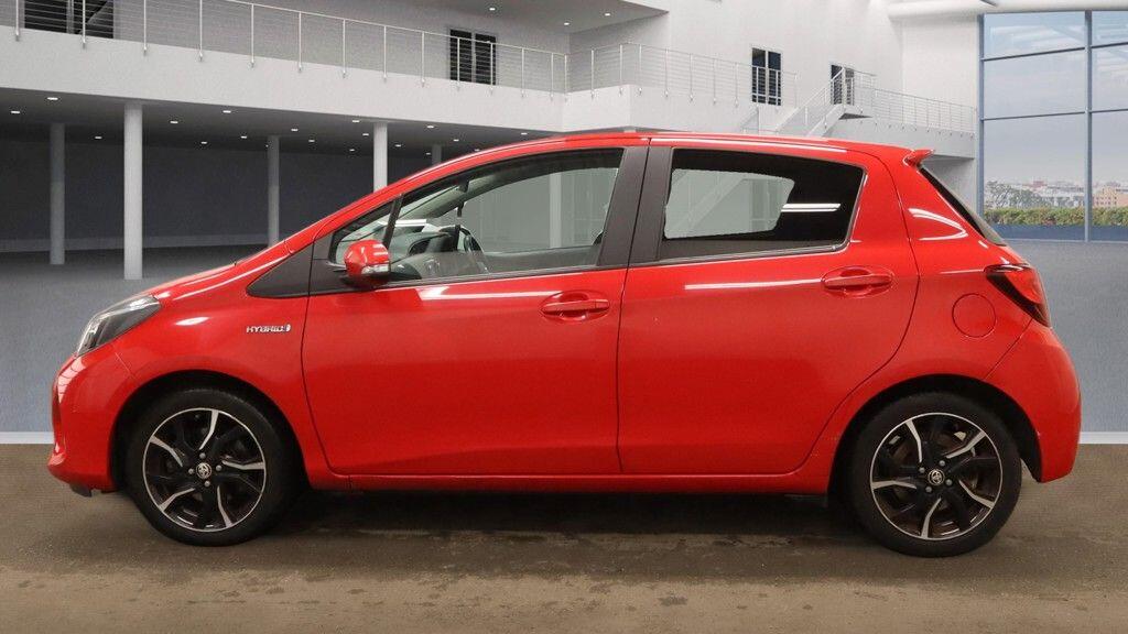 Used Toyota Yaris 2015 for sale - 77768206: Photo 6