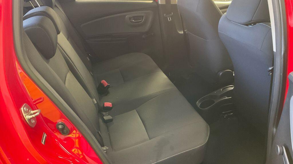 Used Toyota Yaris 2015 for sale - 77768206: Photo 8