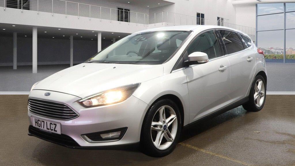 Used Ford Focus 2017 for sale - 77439956: Photo 2