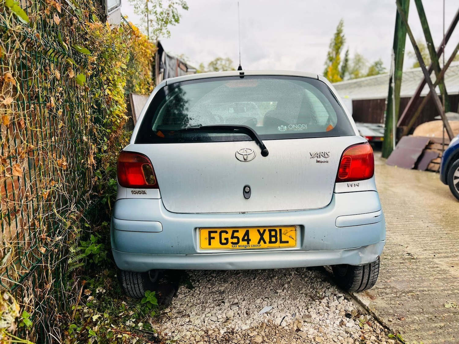 Used Toyota Yaris 2004 for sale - 76377625: Photo 2