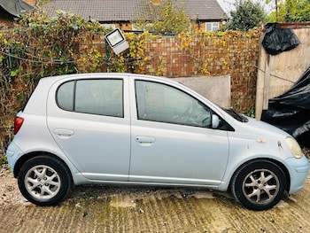 Used Toyota Yaris 2004 for sale - 76377625: Photo