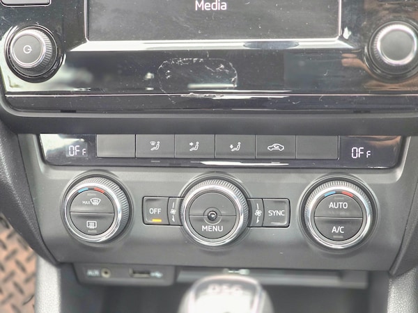Used Skoda Octavia 2016 for sale - 76260516: Photo 40