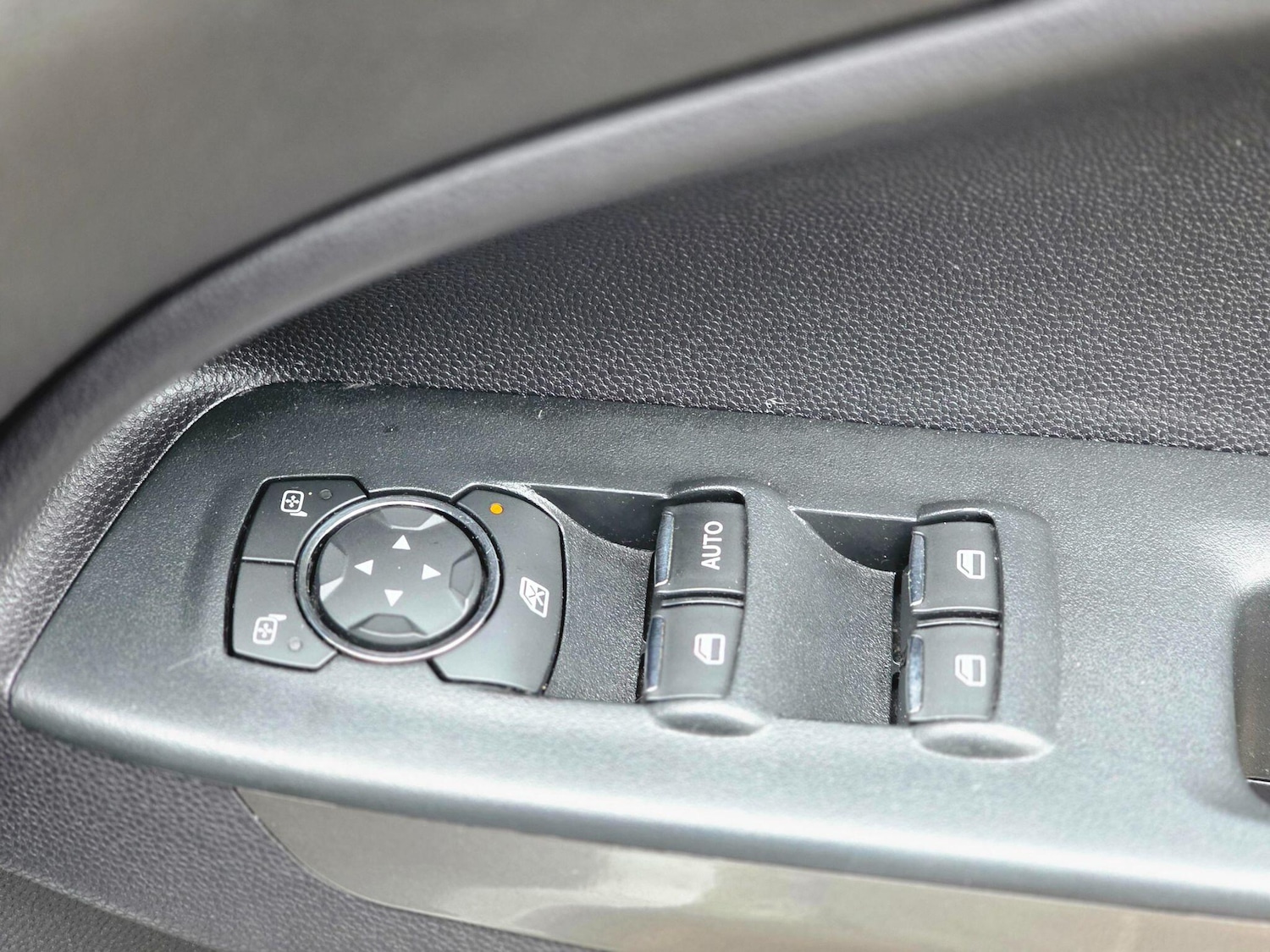 Used Ford Ecosport 2018 for sale - 76926939: Photo 32