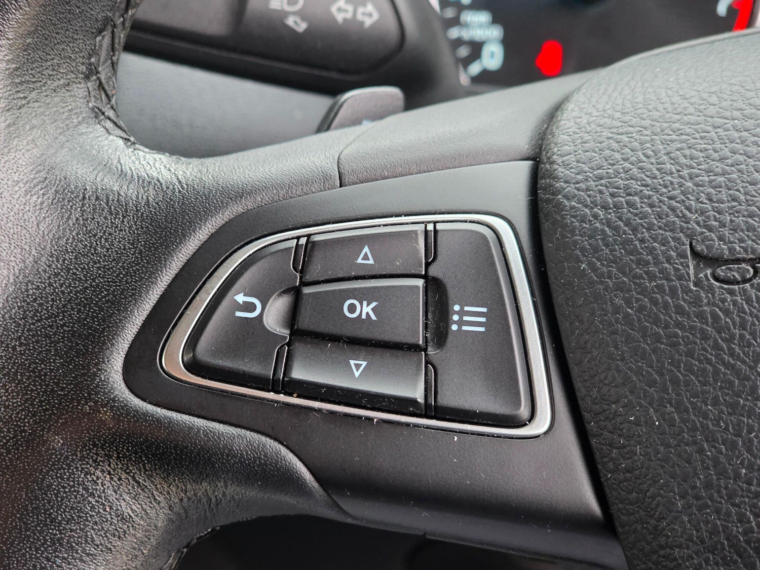 Used Ford Ecosport 2018 for sale - 76926939: Photo 36