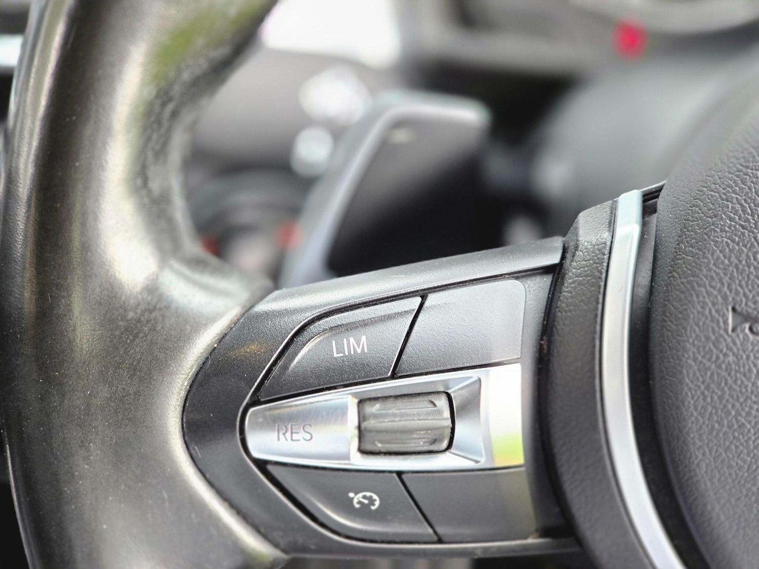 Used BMW 2 Series 2016 for sale - 77387203: Photo 37