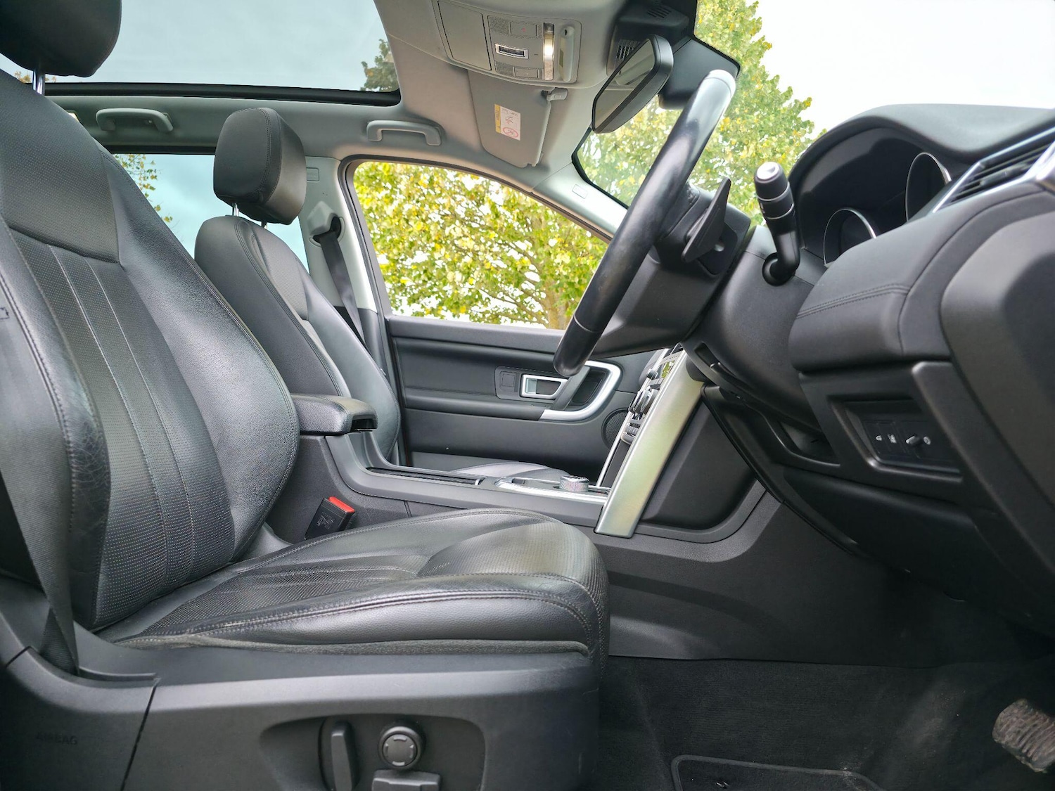 Used Land Rover Discovery Sport 2016 for sale - 76988678: Photo 21