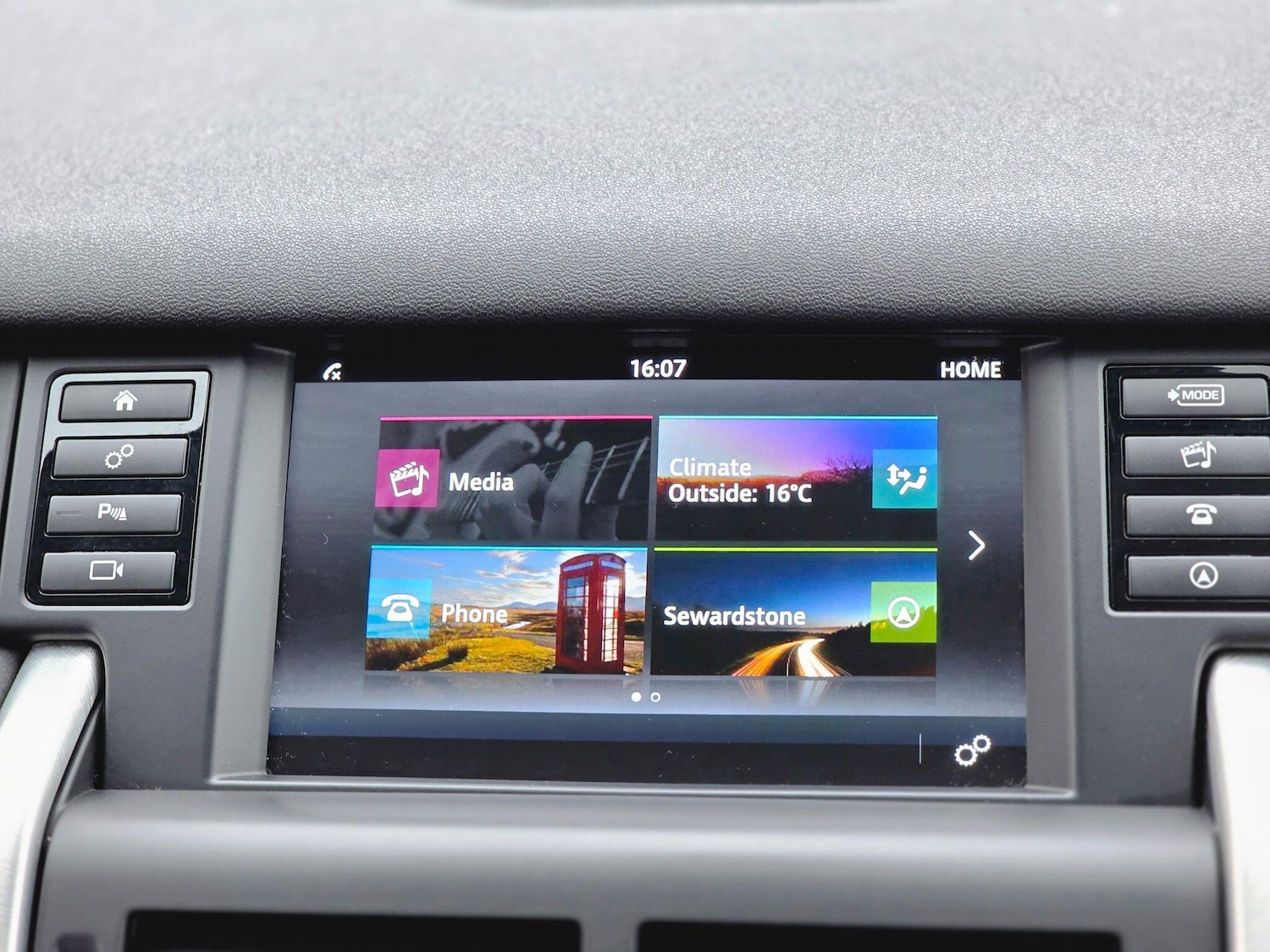 Used Land Rover Discovery Sport 2016 for sale - 76988678: Photo 34