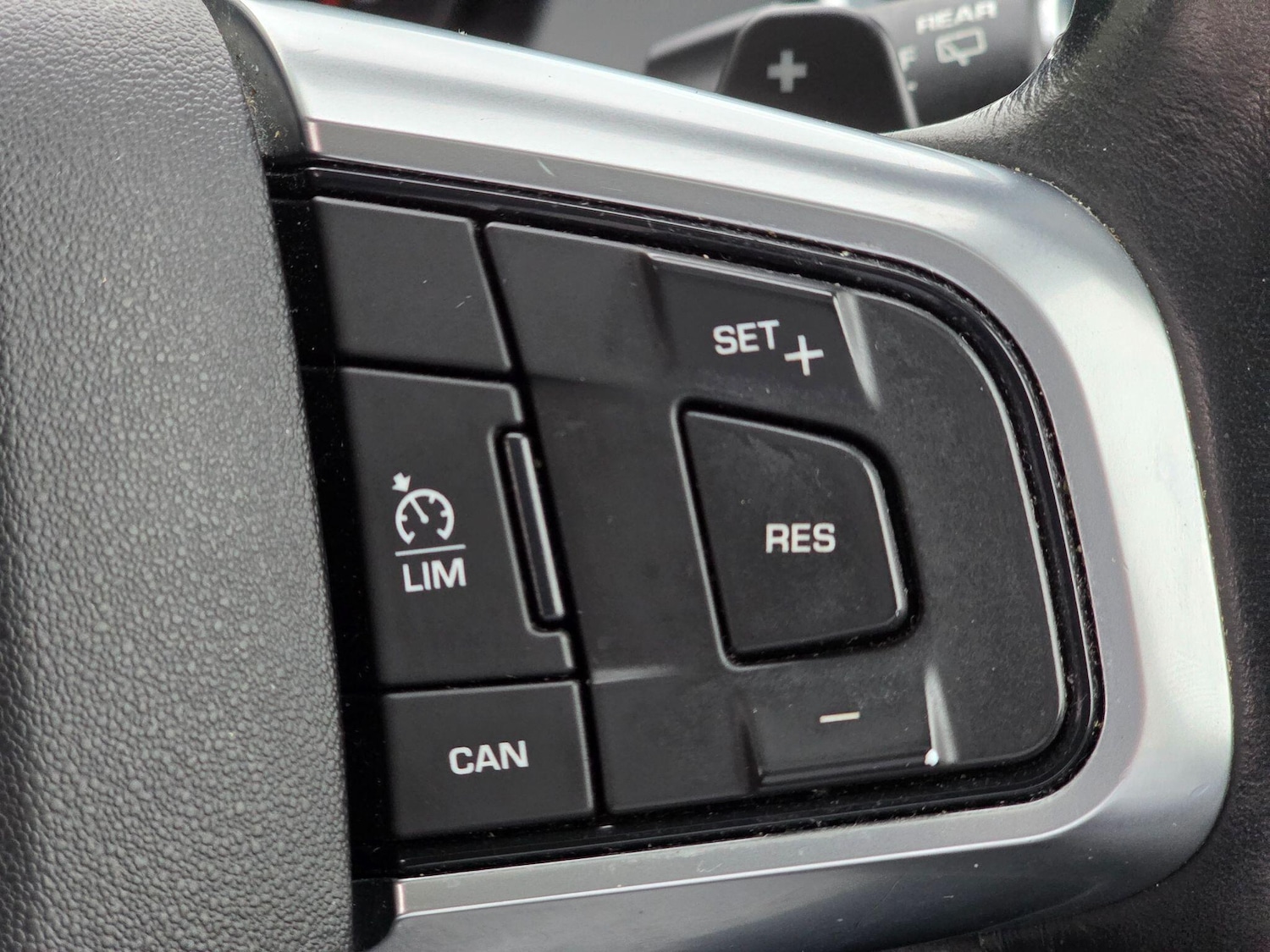 Used Land Rover Discovery Sport 2016 for sale - 76988678: Photo 39