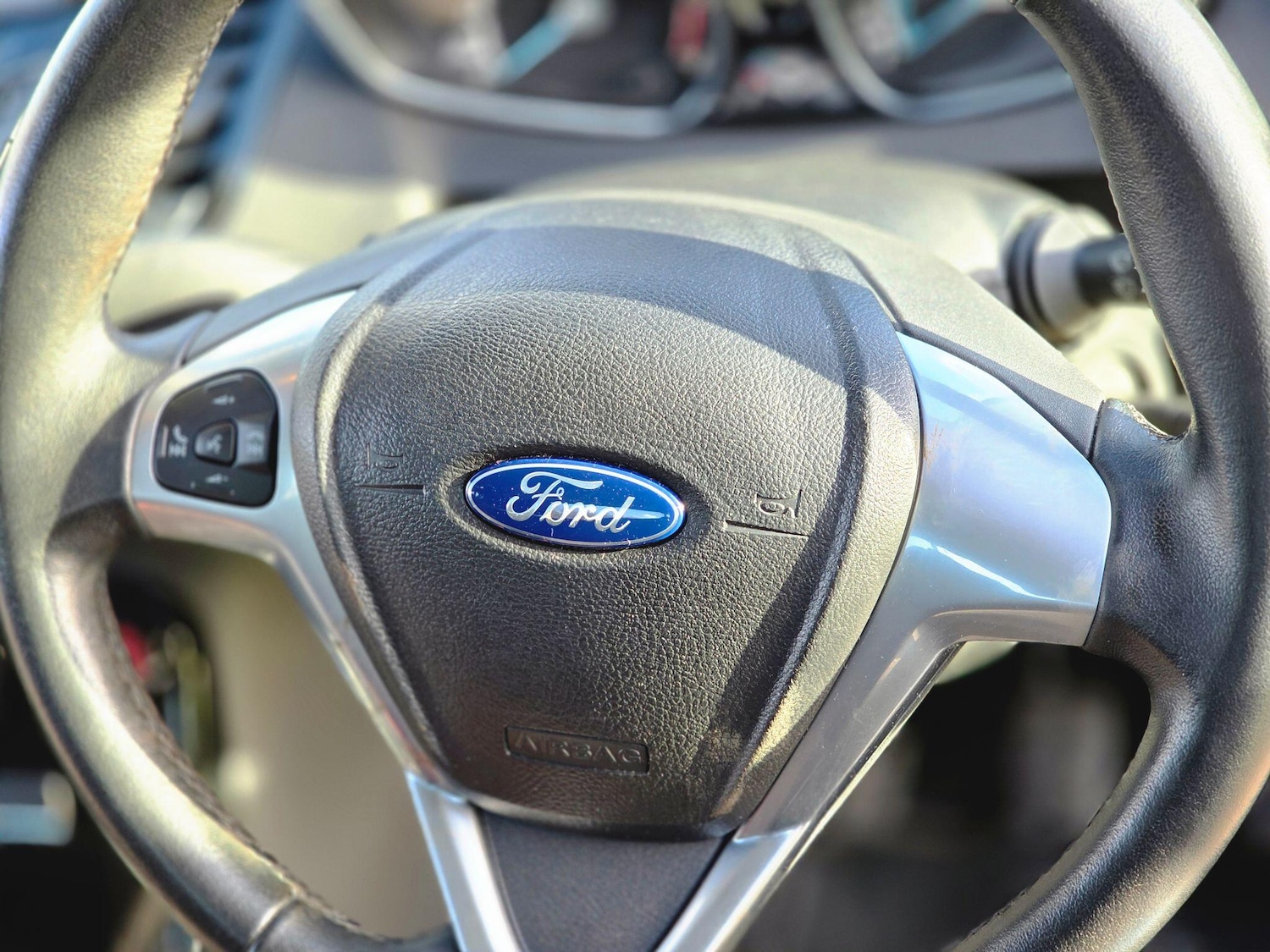 Used Ford Fiesta 2013 for sale - 76780944: Photo 40