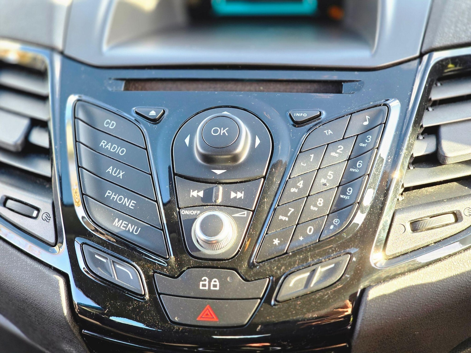 Used Ford Fiesta 2013 for sale - 76780944: Photo 41