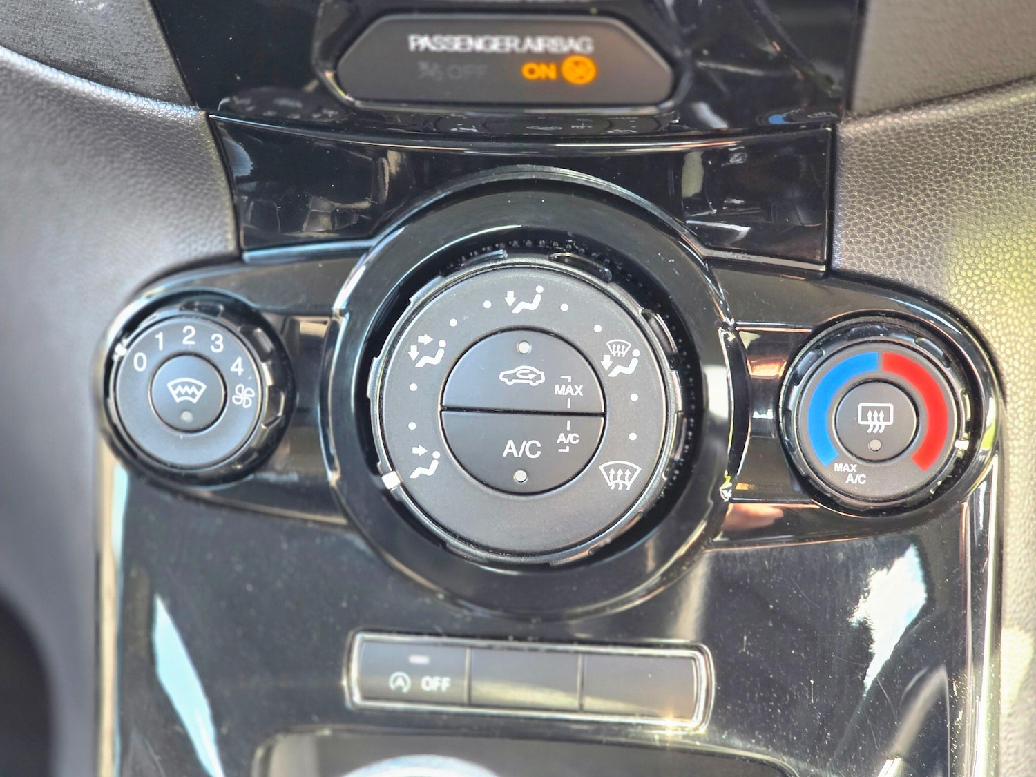 Used Ford Fiesta 2013 for sale - 76780944: Photo 42