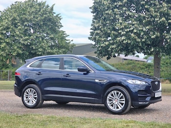 Used Jaguar F-Pace 2016 for sale - 79121593: Photo