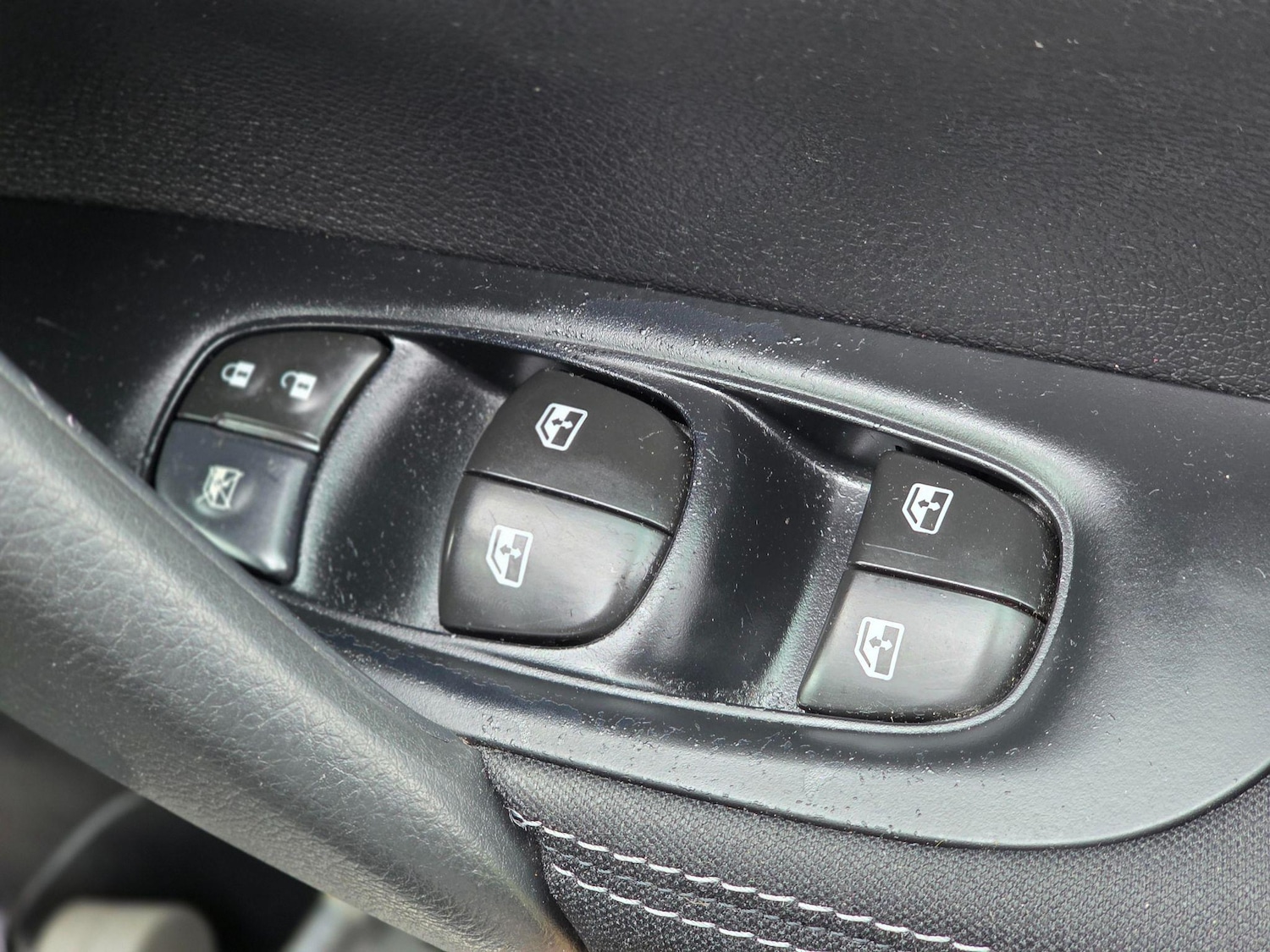 Used Nissan Qashqai for sale - 77029772: Photo 29